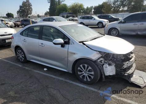 2021 Toyota Corolla Le from USA, damaged, VIN JTDEAMDE7MJ013375